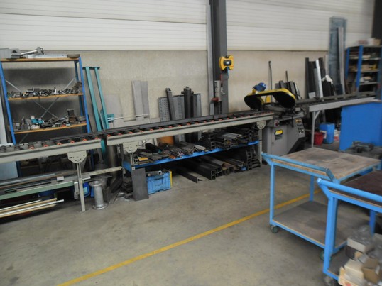 Lintzaag met rollenbaan